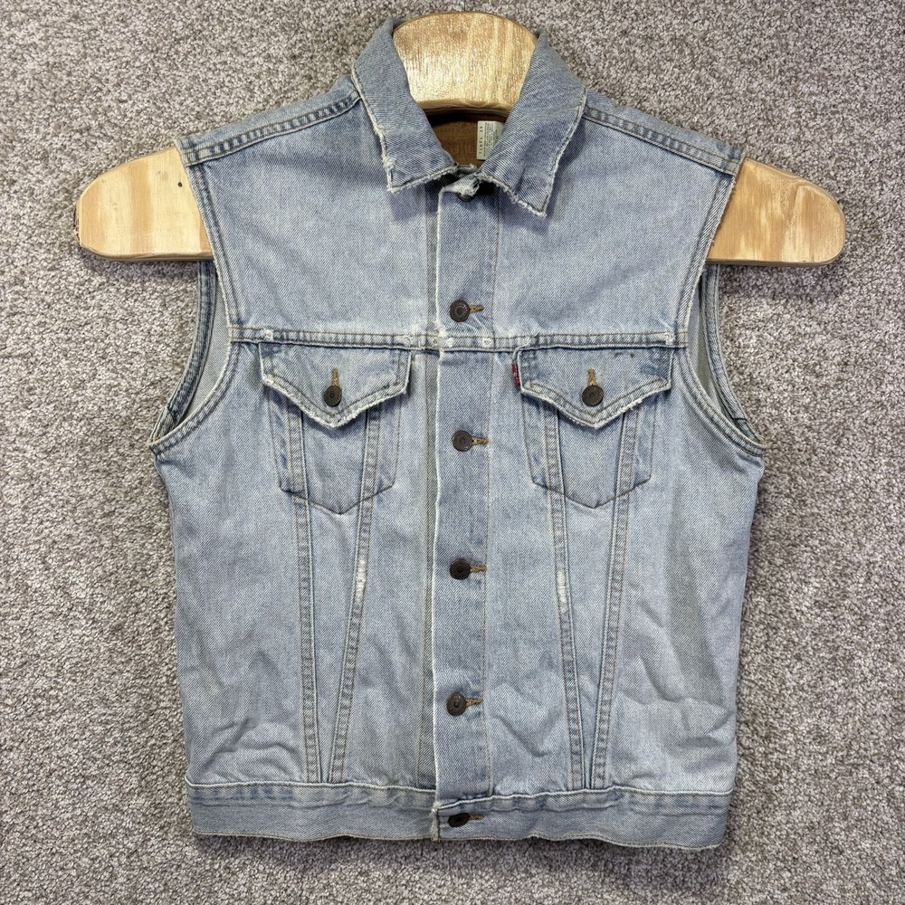 Vintage Levis Denim Vest Mens Medium Blue Biker Trucker Made USA 70517-0311